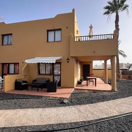 Casa Esmeralda شقة *